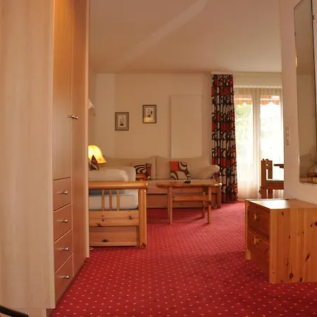 Chalet Miravalle * Wengen